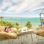 Angela Beach Hotel & Apts